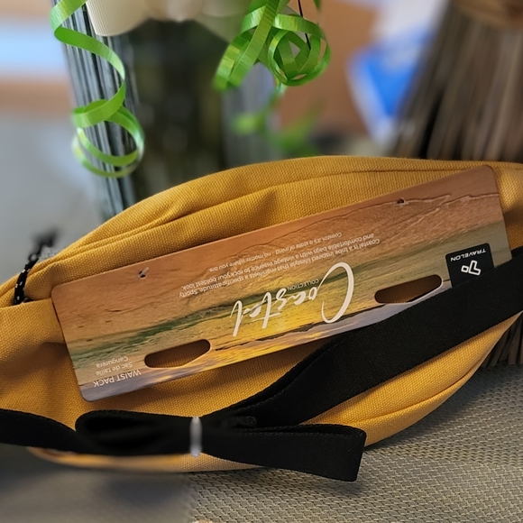 Travelon Coastal RFID Waist Bag - Picture 7 of 9